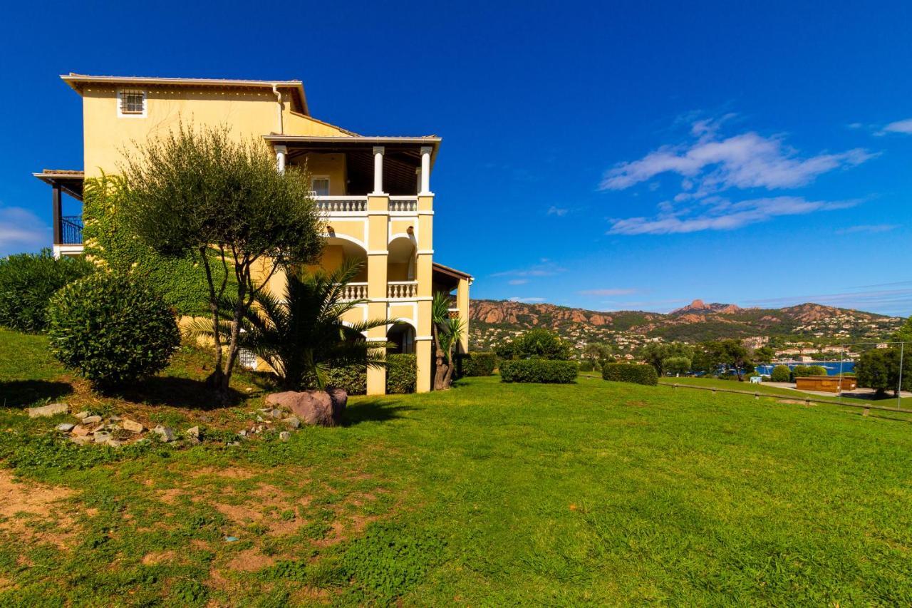 Cap Esterel By Actisource Saint-Raphaël Exterior foto